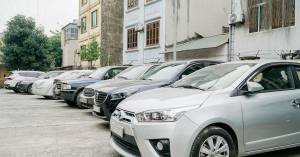 dịch vụ xe 4 chỗ