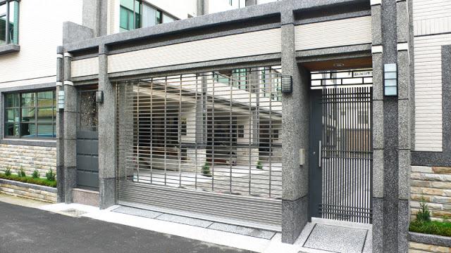 Cửa cuốn Austdoor