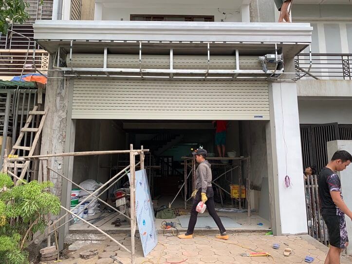 Quy trình lắp đặt cửa cuốn kéo tay Quy trình lắp đặt cửa cuốn kéo tay