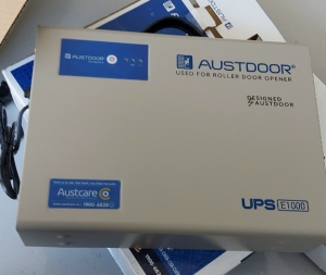 Bình lưu điện Austdoor